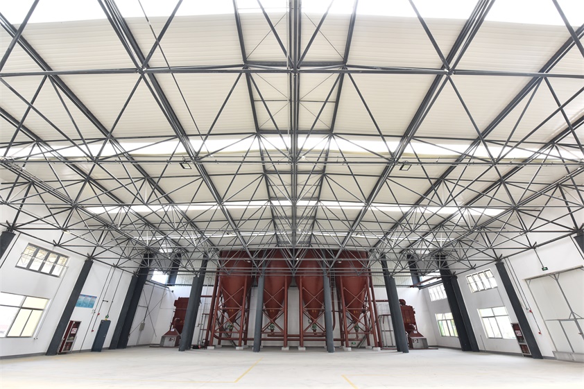 山東銀豐現代化工廠內景